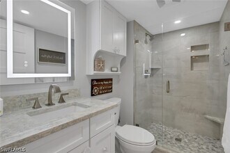 Building Photo - 10475 Gulf Shore Dr