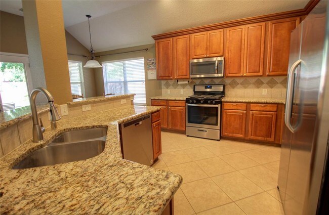 Building Photo - 4911 Slate River Ln