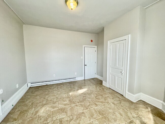 Foto del edificio - 1302 W Allegheny Ave