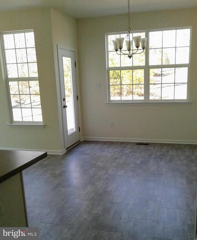 Foto del edificio - 131 Cooper Folly Rd