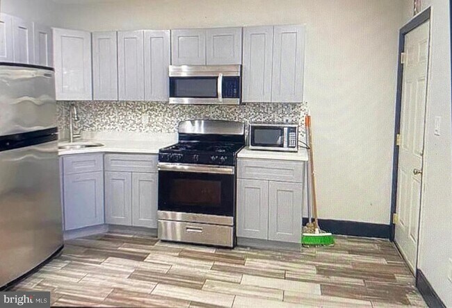 Foto del edificio - 4754 Alhambra Ave