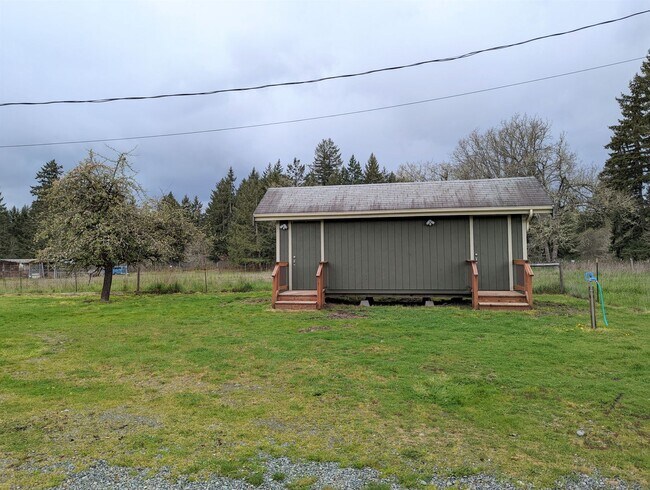 Building Photo - MOUNTAIN HWY E