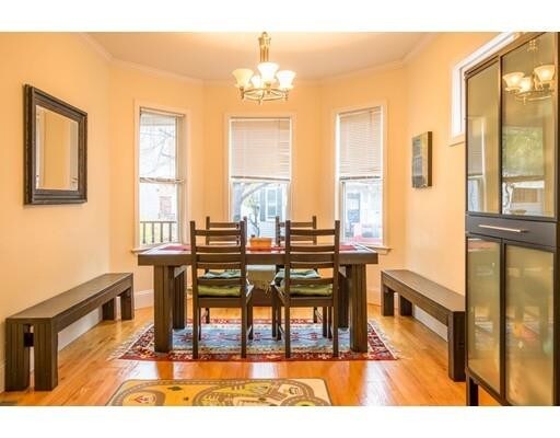 Primary Photo - 94 Amory St