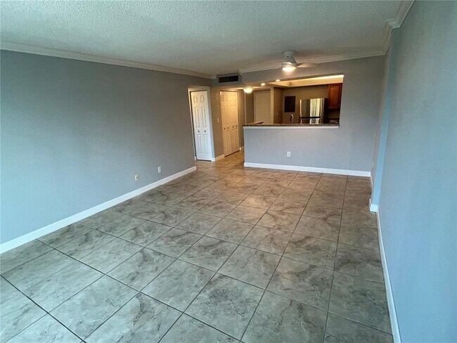 Foto del edificio - 2700 Coconut Bay Ln