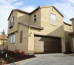 Building Photo - 4806 Ocean Ln