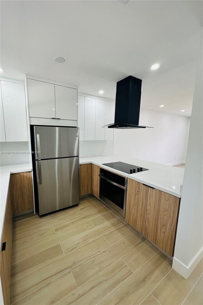 Foto del edificio - 7505 SW 82nd St