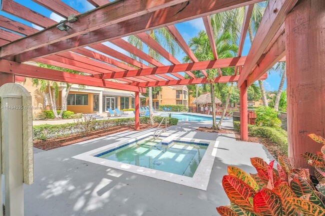 Foto del edificio - 8420 SW 3rd Ct