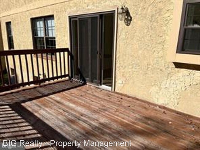 Foto del edificio - 2 br, 2.5 bath House - 522 Bassett Ln