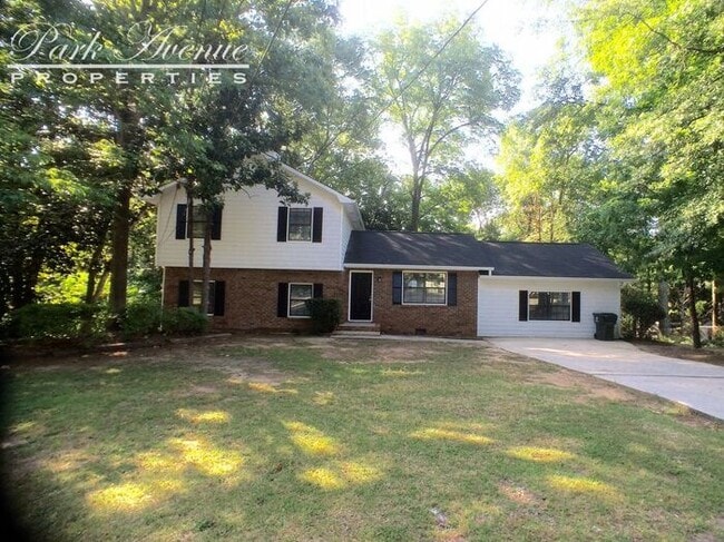 Building Photo - 102 Shannon Chase Dr