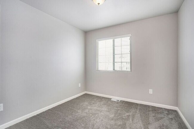 Foto del edificio - 5432 Eagle Glen Dr SW