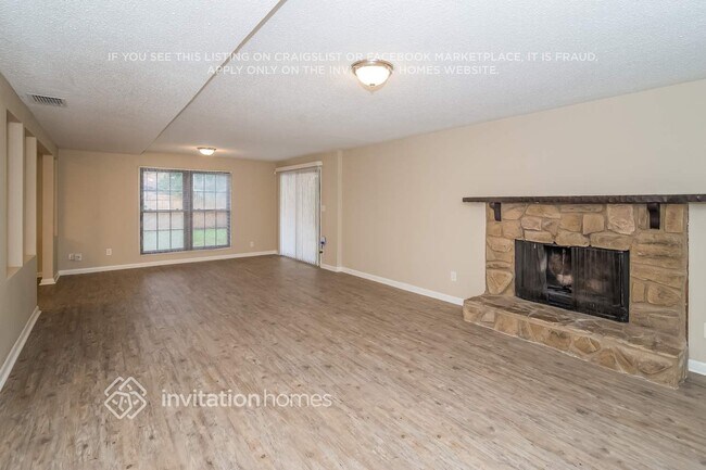 Foto del edificio - 11503 Americana Ln