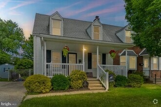 Building Photo - 720 Colwell Rd