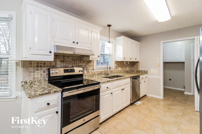 Foto del edificio - 3005 Manchester Dr