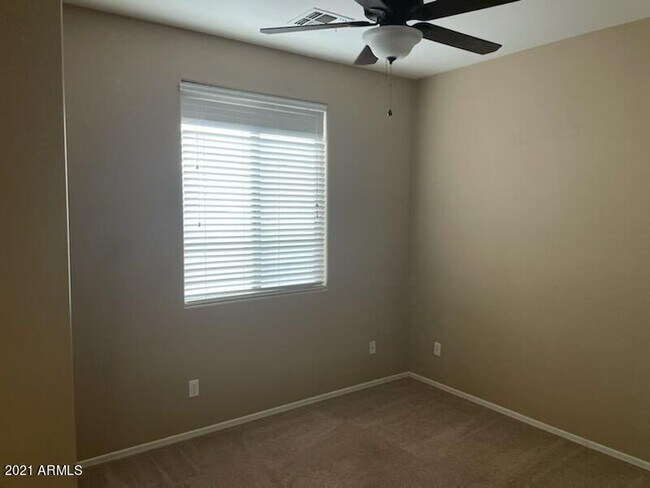 Building Photo - 15463 W Poinsettia Dr