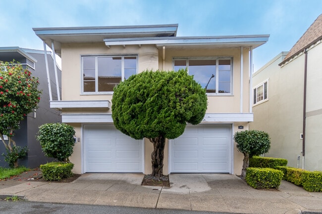127 Starview Way