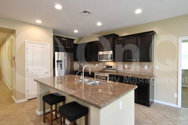 Foto del edificio - 156 E Chelsea Ln