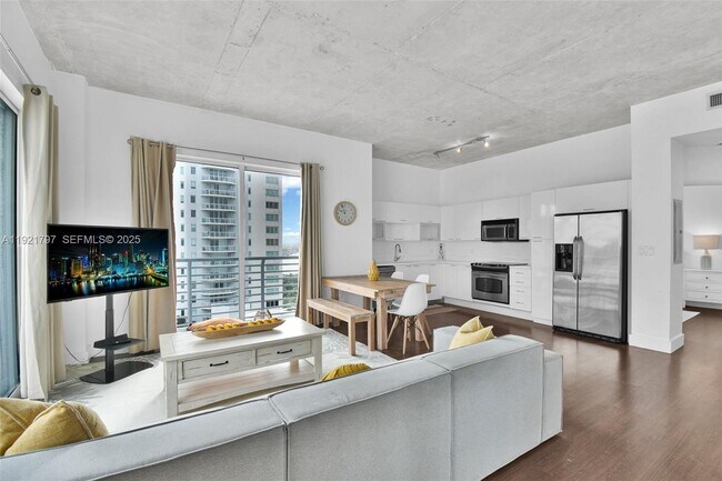 Foto del edificio - 234 NE 3rd St