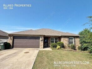 Building Photo - 791 Morningside Dr