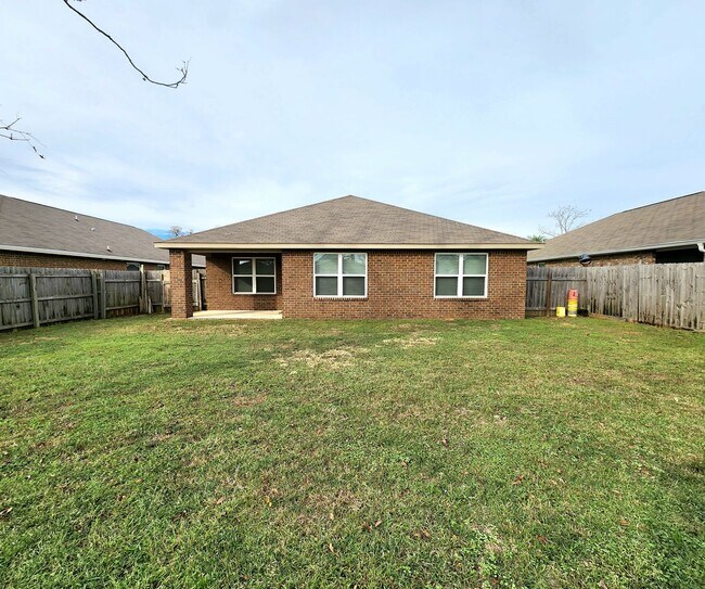 Foto del edificio - 3/2 in Abbey Ridge Subdivision!
