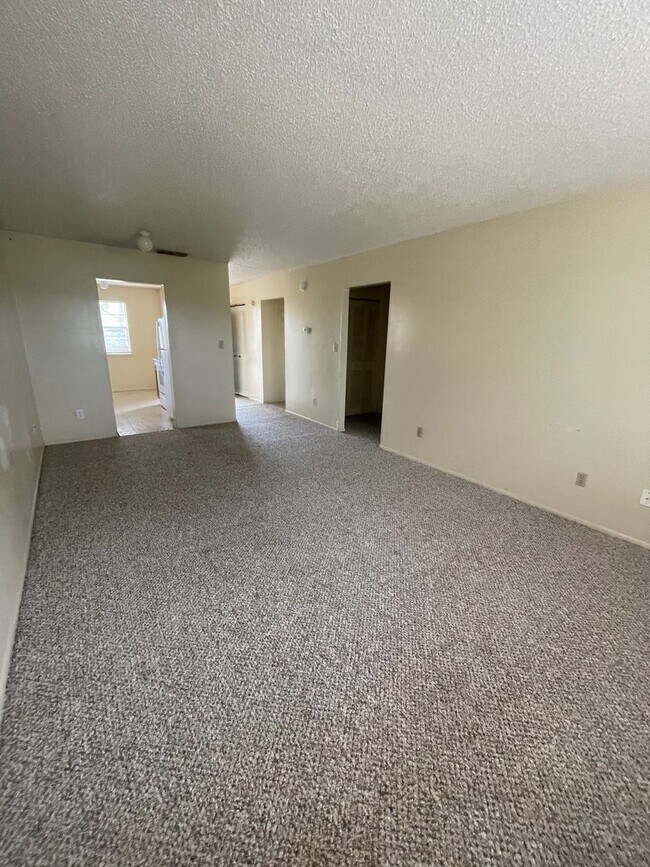 Foto del edificio - KNOX N