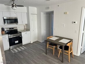 Building Photo - 8687 River Homes Lane