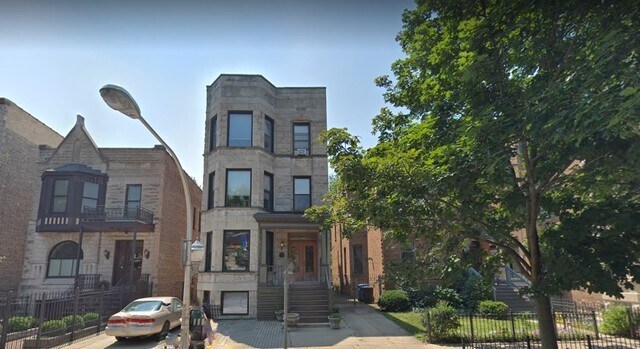 Primary Photo - 723 W Roscoe St