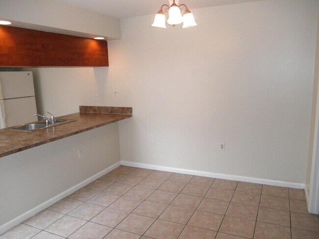 Foto del edificio - 731 Mill Valley Pl