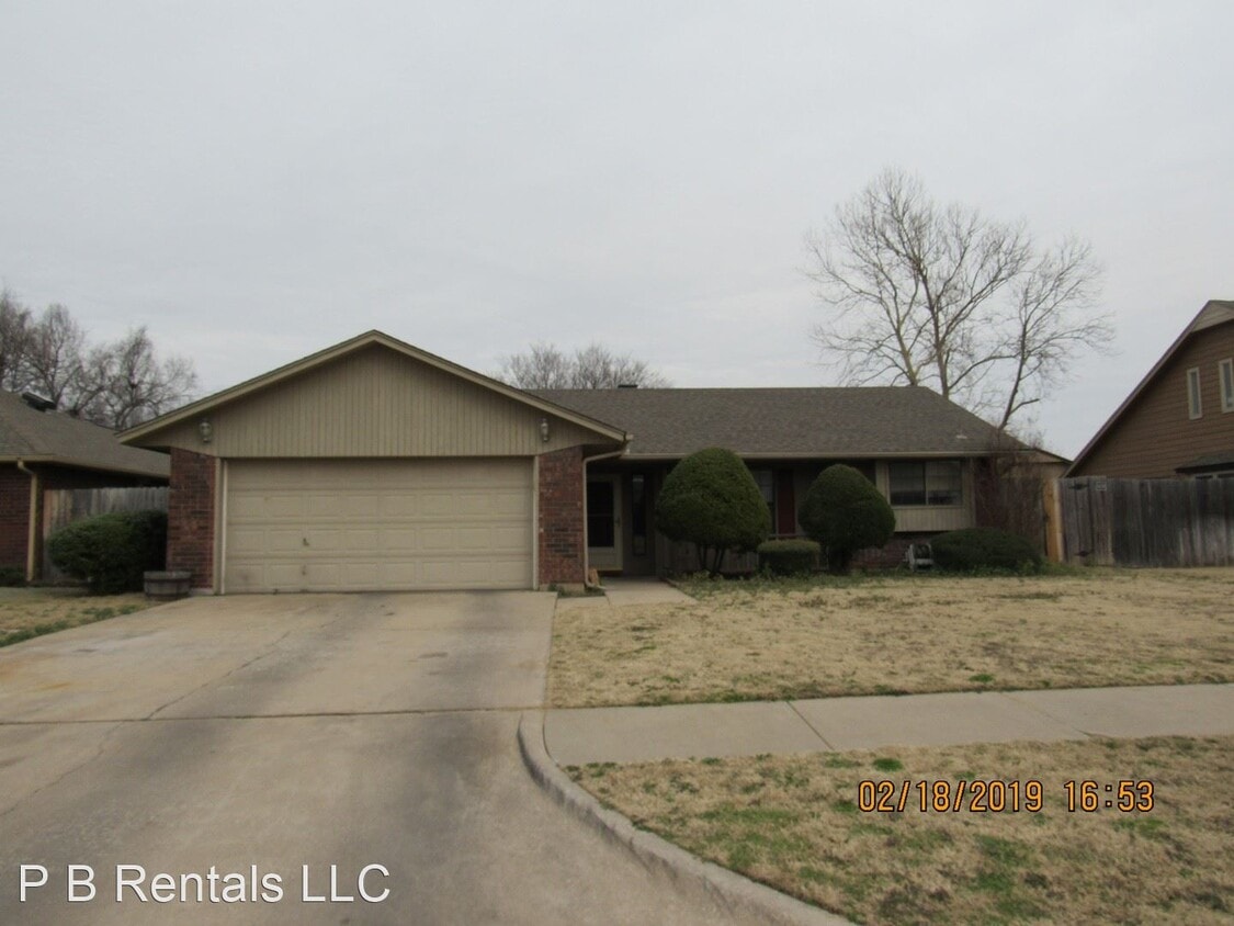 Primary Photo - 4 br, 2 bath House - 1103 NW Willow Place