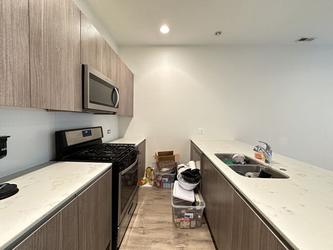 Foto del edificio - 4119 N Narragansett Ave