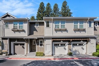 Building Photo - 126 Westborough Ln