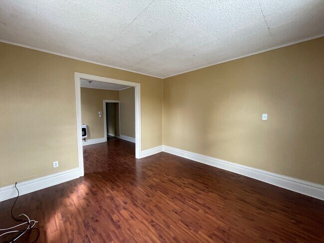 Foto del edificio - 3 Bedroom For Rent in Harrisburg with gas ...