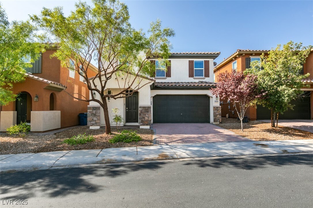 Foto principal - 8039 Kemblefield Ave