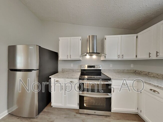 Foto del edificio - 101 Adlett Ln