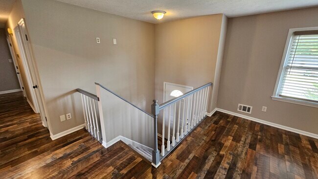 Foyer - 9323 Willowwood Way