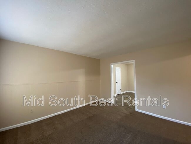 Building Photo - 3072 Audrey Cove