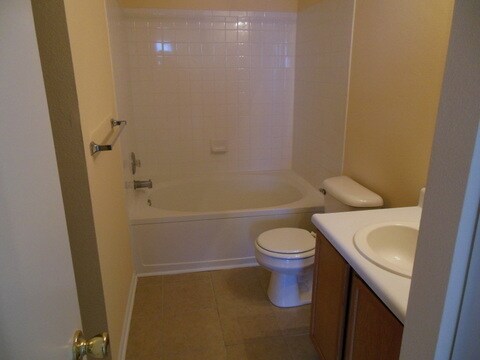 Foto del edificio - Greenwood - 3 BR + loft