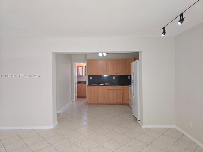 Foto del edificio - 1723 Thomas St