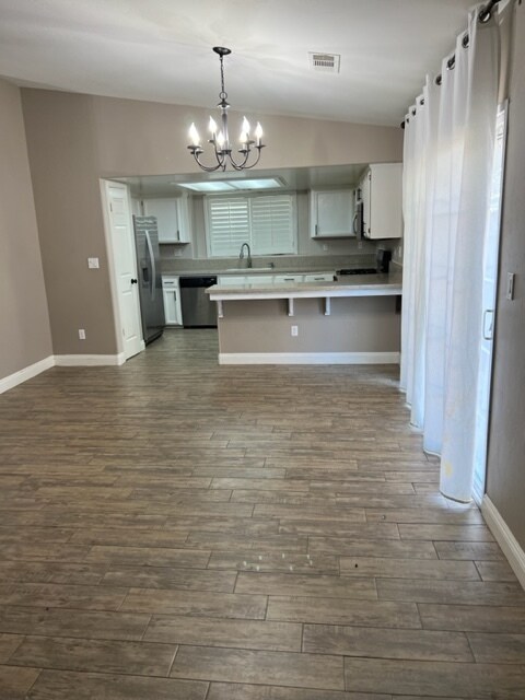 Foto del edificio - 478 Molly Ct