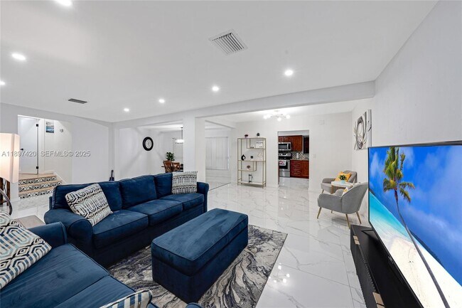 Foto del edificio - 12520 NE 1st Ct