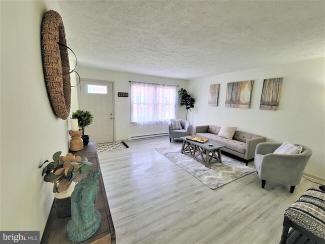 Foto del edificio - 303 Gray Ave