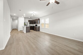 Building Photo - 5345 Basquiat Dr