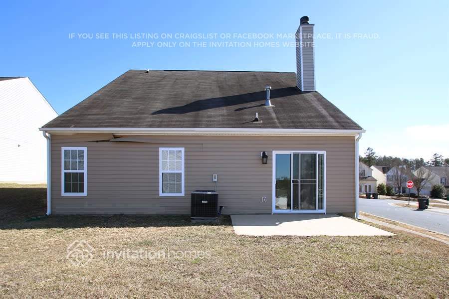 Building Photo - 11203 Pointer Ridge Dr