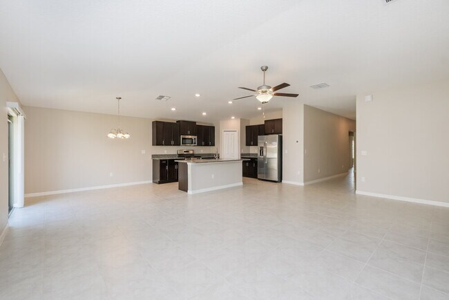 Foto del edificio - 5524 Rainwood Meadows Dr