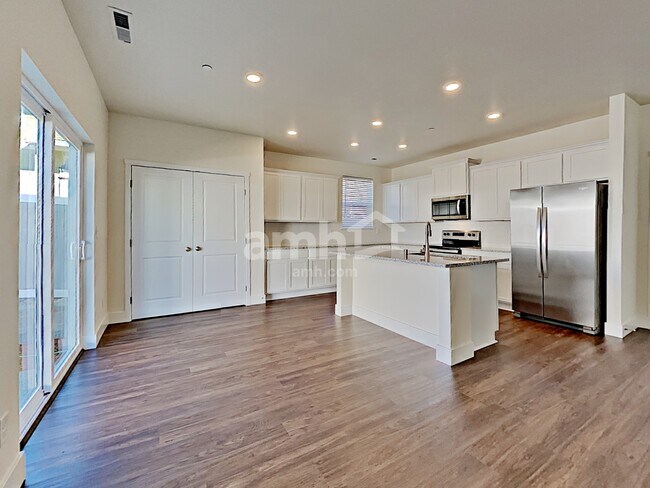 Foto del edificio - 10629 138th St Ct E