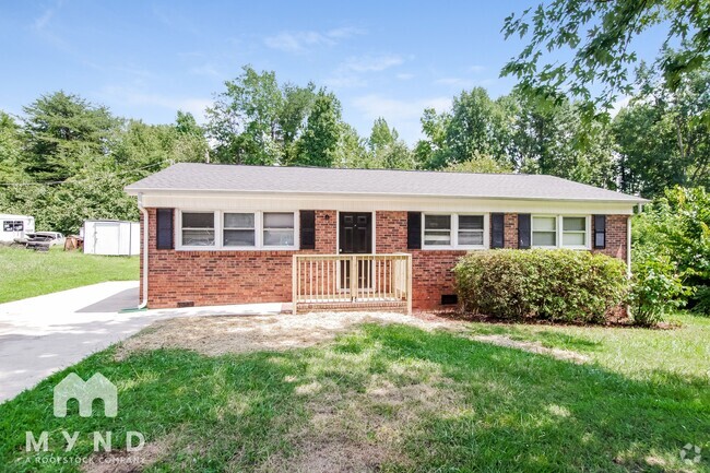 Building Photo - 3624 Somerset Dr