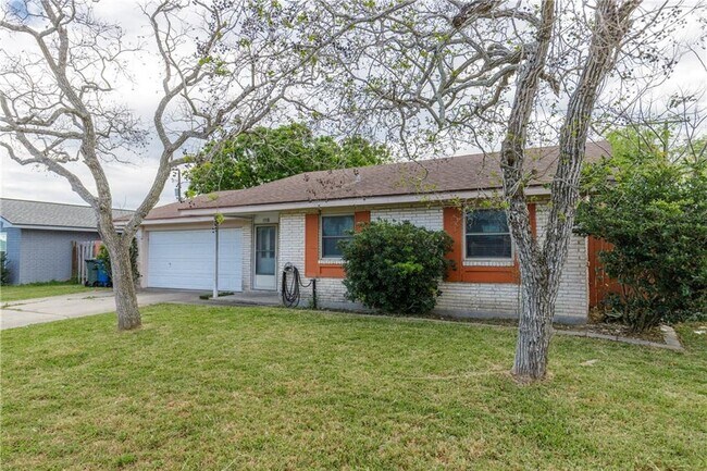 Building Photo - 1318 Nile Dr