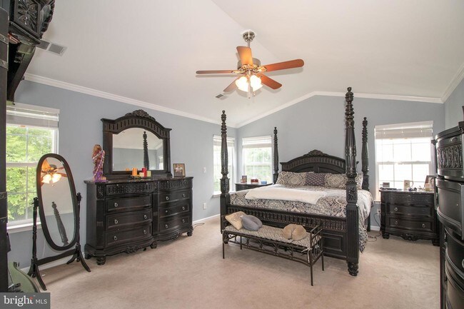 Building Photo - 12157 Cheshire Ct