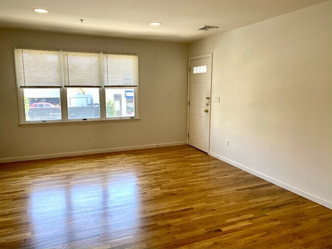 Foto del edificio - Oak Street