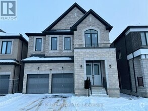 Building Photo - 5 Lippa Dr