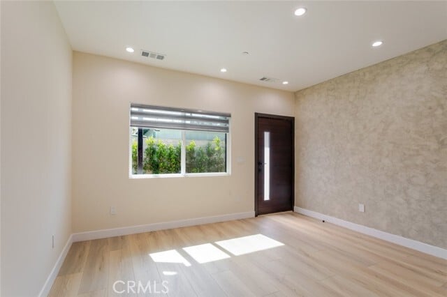 Building Photo - 11120 Emelita St